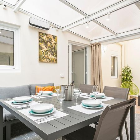 Boutique Plaza Catalonia Suites Cornella كونيّا ذي نْيوبريُك المظهر الخارجي الصورة