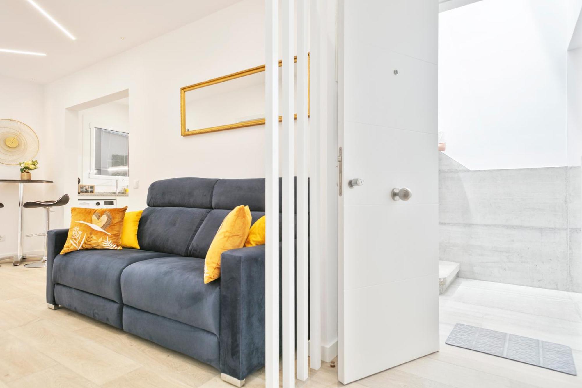 Boutique Plaza Catalonia Suites Cornella كونيّا ذي نْيوبريُك المظهر الخارجي الصورة