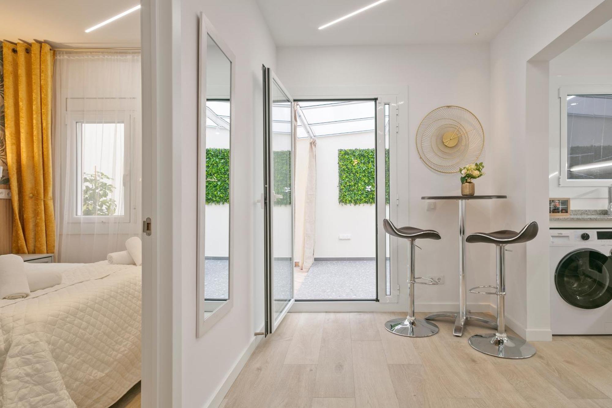 Boutique Plaza Catalonia Suites Cornella كونيّا ذي نْيوبريُك المظهر الخارجي الصورة